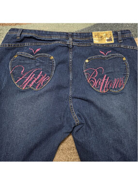 Vtg Apple Bottom Jeans Y2K Embellished Faded Nelly Low Rise Skinny Blue Size 22